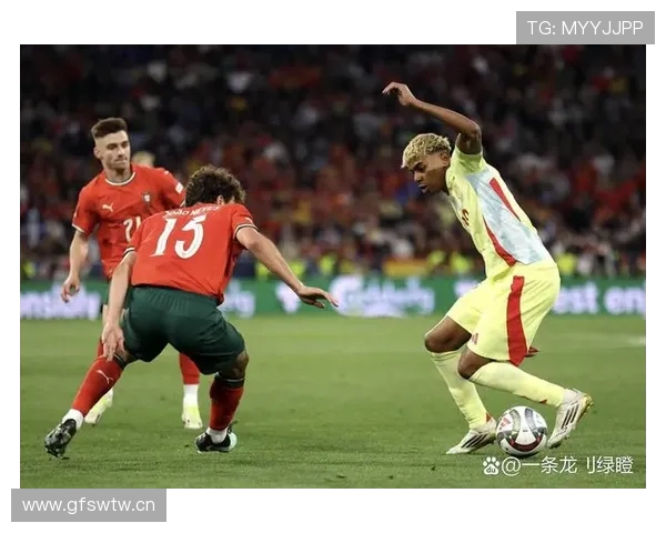 奥尔莫在西班牙国家队的进攻核心地位分析 奥尔莫在西班牙国家队的进攻核心地位分析