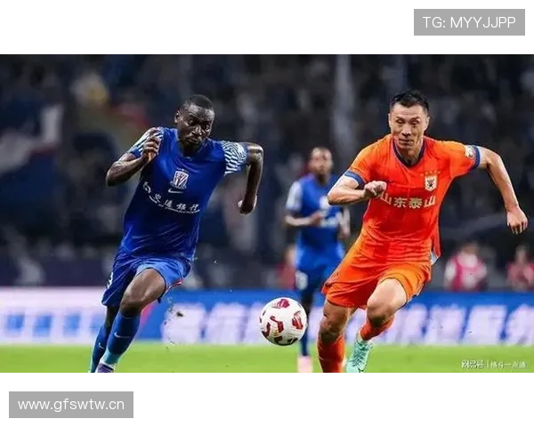 上海申花防守稳固,但进攻端乏力制约领先优势扩大 上海申花防守稳固,但进攻端乏力制约领先优势扩大